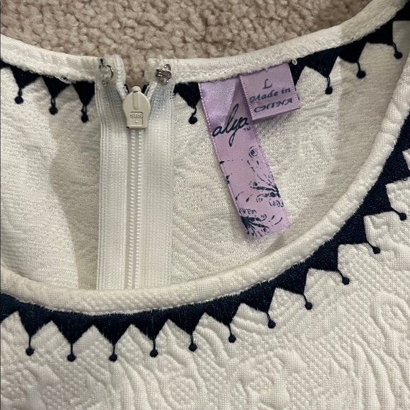 Alya Cream and Blue Patterned Kids Dress - Picture 2 of 5